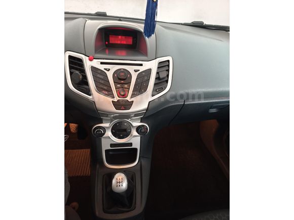 Sahibinden Ford Fiesta 1.4 TDCi Titanium 2011 Model