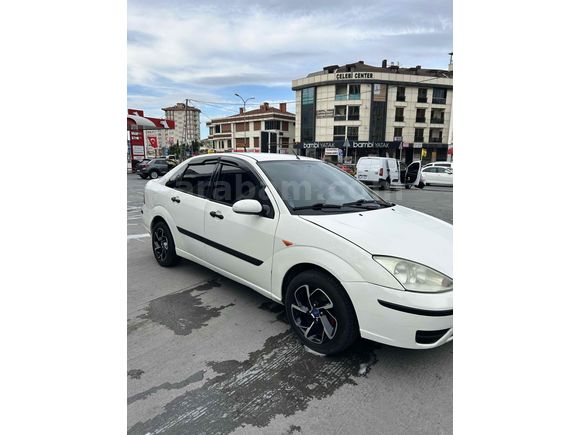 Sahibinden Ford Focus 1.6 Comfort 2004 Model 