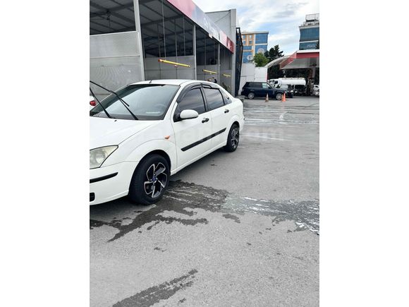 Sahibinden Ford Focus 1.6 Comfort 2004 Model 