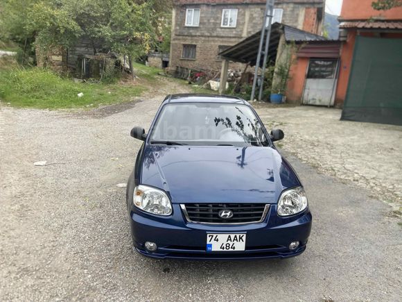 Sahibinden Hyundai Accent 1.3 Admire 2003 Model 