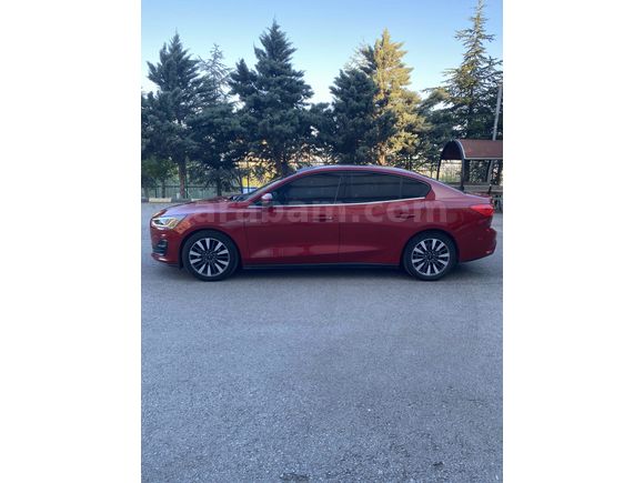 Sahibinden Ford Focus 1.5 EcoBlue Titanium x 2025 Model 