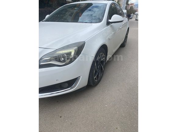 Sahibinden Opel Insignia 2.0 CDTI Edition Elegance 2013 Model 