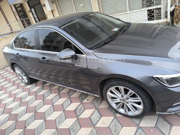 Sahibinden Volkswagen Passat 1.6 TDi BlueMotion Comfortline 2016 Model Hatay 211.150 km Füme