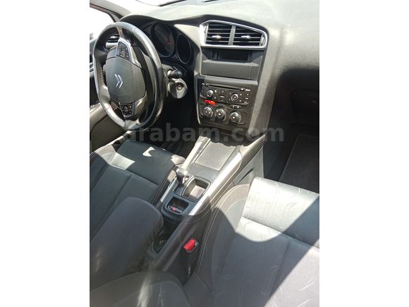 Sahibinden Citroen C4 1.6 e-HDi Confort 2014 Model 