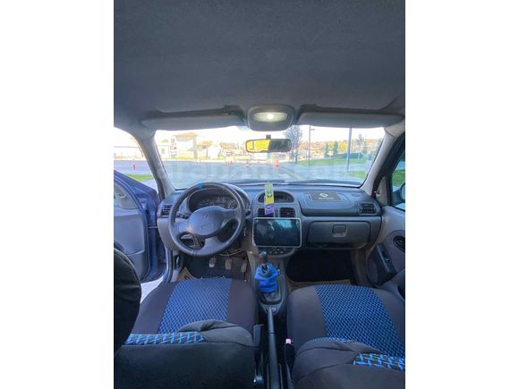 Galeriden Renault Clio 1.6 RTE 2000 Model Ankara