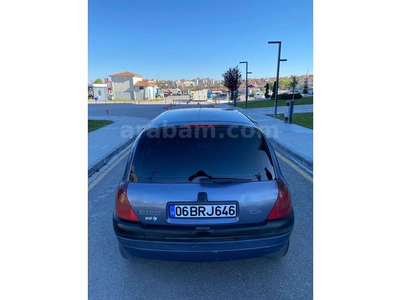 Galeriden Renault Clio 1.6 RTE 2000 Model Ankara