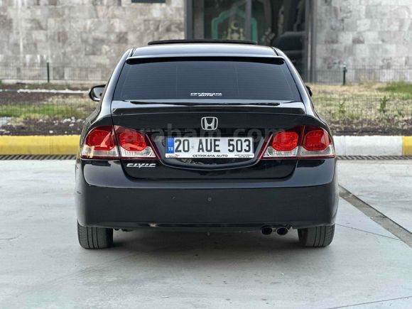 Galeriden Honda Civic 1.6i VTEC Elegance 2010 Model Denizli