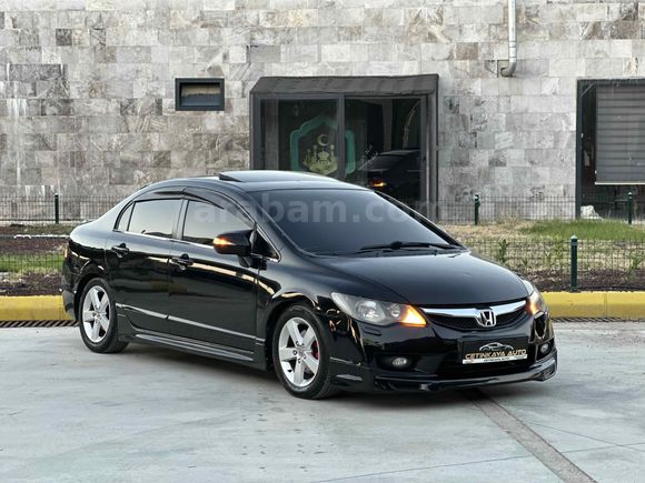 Galeriden Honda Civic 1.6i VTEC Elegance 2010 Model Denizli