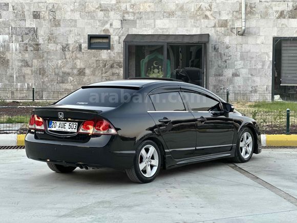 Galeriden Honda Civic 1.6i VTEC Elegance 2010 Model Denizli