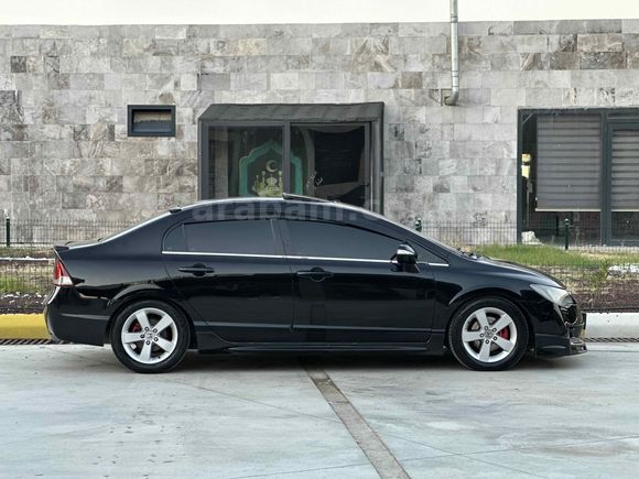 Galeriden Honda Civic 1.6i VTEC Elegance 2010 Model Denizli