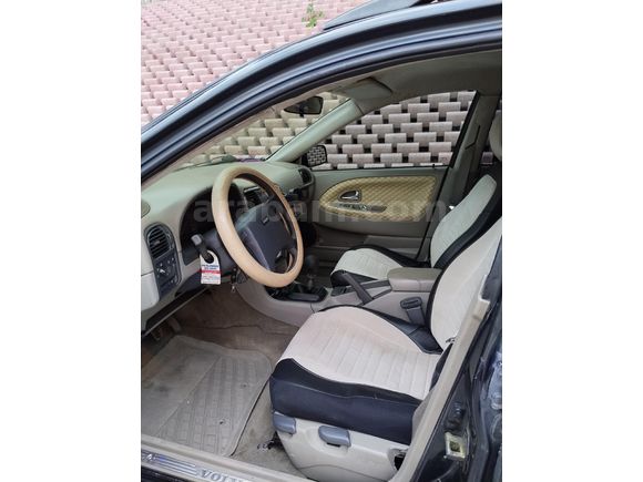 Sahibinden Volvo V40 1.6 2001 Model