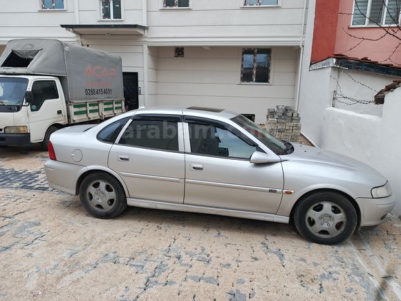 Sahibinden Opel Vectra 2.0 CDX 2001 Model 