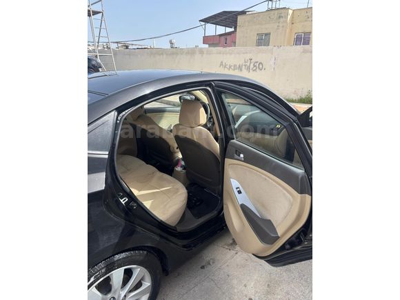 Sahibinden Hyundai Accent Blue 1.6 CRDI Mode 2014 Model