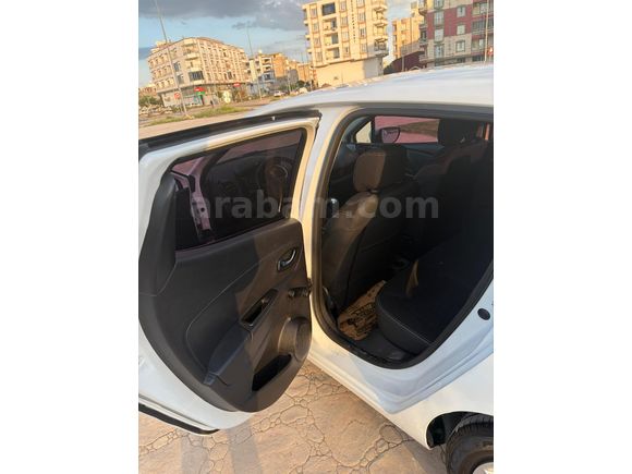 Sahibinden Renault Clio 0.9 TCe Touch 2020 Model