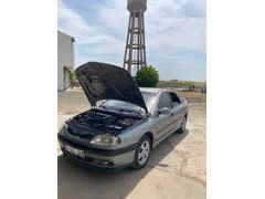 Sahibinden Renault Laguna 2.0 RXE 1998 Model 