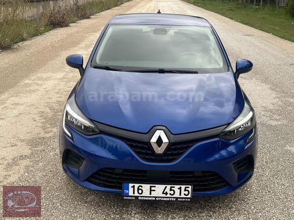 ÖZDEMİR OTOMOTİVDEN HATASIZ 45 BİN KM EKRANLI