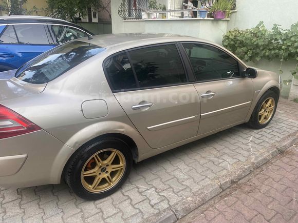 Sahibinden Renault Megane 1.5 dCi Privilege 2008 Model 