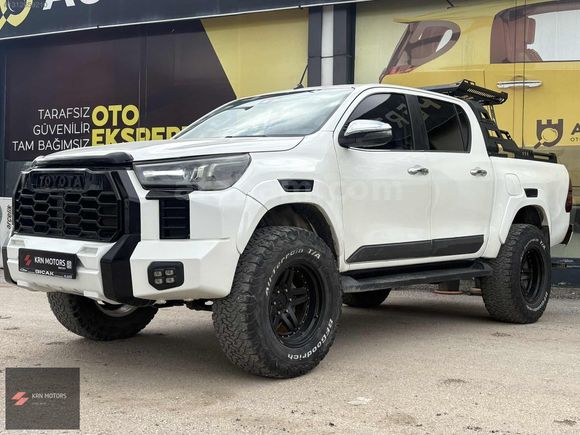 Galeriden Toyota Hilux 2.4 D-4D 4x4 Hi-Cruiser 2019 Model Elazığ