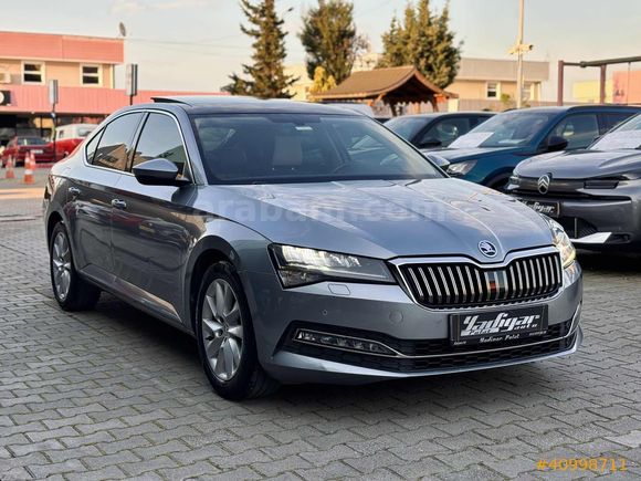 2019 SKODA SUPERB 1.5TSİ 150 BG HATASIZ SERVİS BAKIMLI CAM TAVAN