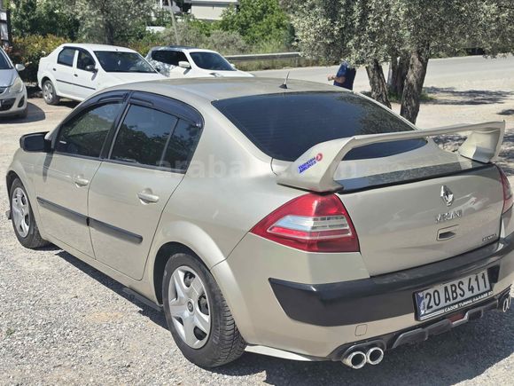 Sahibinden Renault Megane 1.4 Authentique 2006 Model 