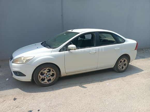 Sahibinden Ford Focus 1.6 TDCi Collection 2011 Model 110 luk 179.000 km Beyaz