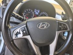 Sahibinden Hyundai Accent Blue 1.4 D-CVVT Mode Plus 2015 Model Diyarbakır 73.000 km Beyaz