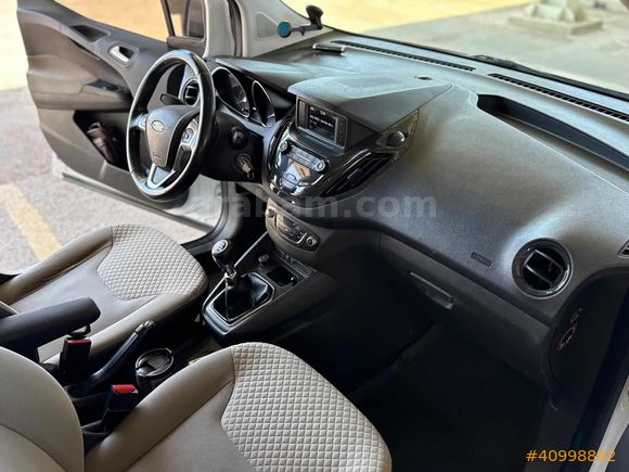 OTOMOBİL RUHSATLI 2019 1.5 TDCI TİTANİUM