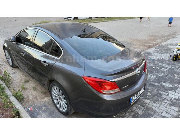 OPEL INSİGNİA 2010 MODEL 1.6T