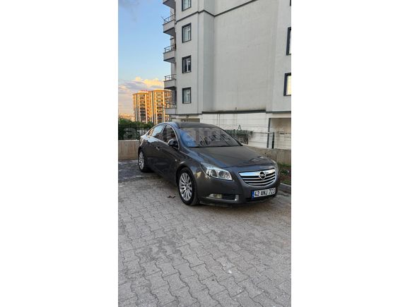 OPEL INSİGNİA 2010 MODEL 1.6T