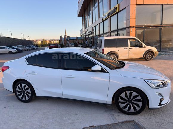Sahibinden Ford Focus Titanium 230.000 km