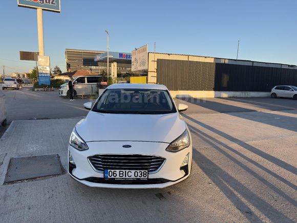 Sahibinden Ford Focus Titanium 230.000 km