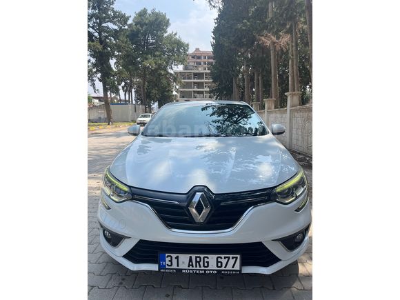 Sahibinden Renault Megane 1.5 Blue DCI Touch 2020 Model 
