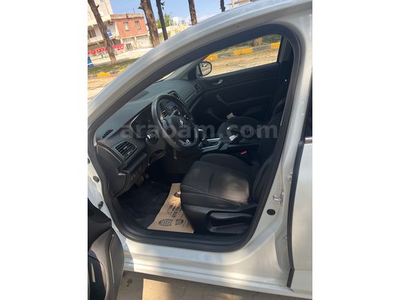 Sahibinden Renault Megane 1.5 Blue DCI Touch 2020 Model 