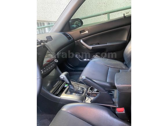 *** İlk Gelen alır. *** Safkan Benzin Honda Accord 2.0 Executive 2005 Model 