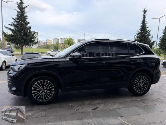 2025 TİGUAN 1.5 e-TSİ ELEGANCE BOYASIZ HATASIZ