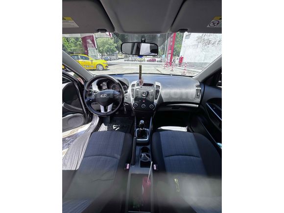Sahibinden Kia Ceed 1.6 CRDi 