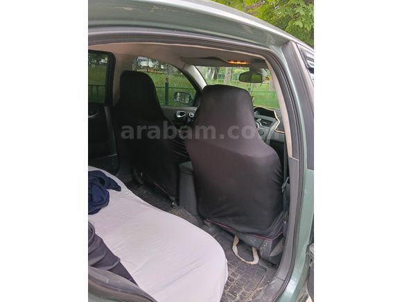 Sahibinden Renault Megane 1.6 Dynamique 2004 Model