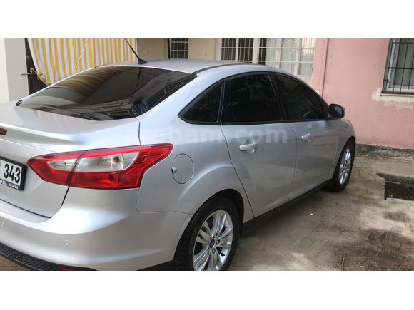 Sahibinden Ford Focus 1.6 Ti-VCT Trend X 2014 Model 