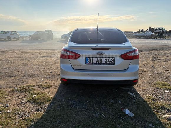 Sahibinden Ford Focus 1.6 Ti-VCT Trend X 2014 Model 