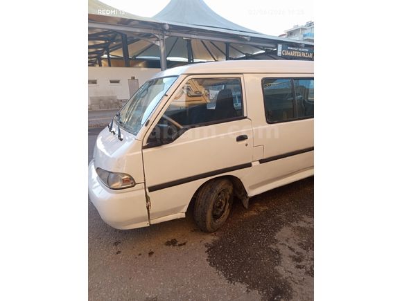 Galeriden Hyundai H 100 2.5 D Camlıvan 1999 Model Antalya