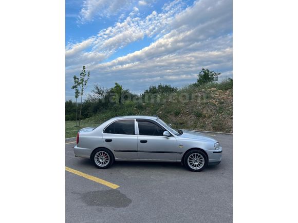 Sahibinden Hyundai Accent 1.3 LX 2001 Model