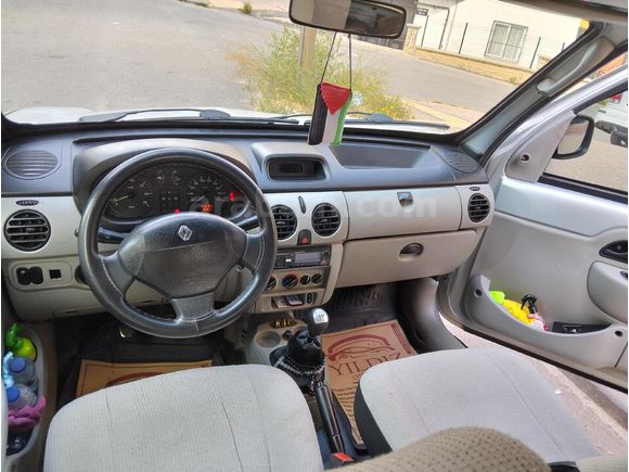 Sahibinden Renault Kangoo Multix 1.5 dCi  2005 Model