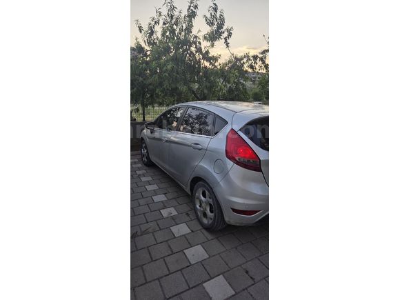 Sahibinden Ford Fiesta 1.4 Titanium X 2010 Model