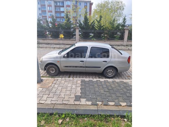 Sahibinden Renault Clio 1.4 RNA 2000 Model 