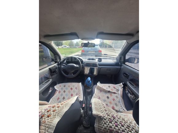 Sahibinden Renault Clio 1.4 RNA 2000 Model 