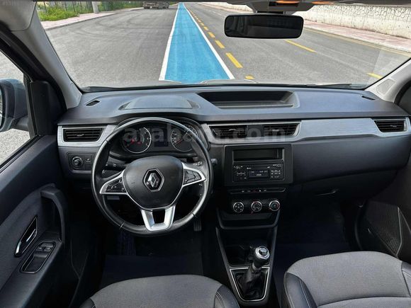 SBS GARAGE DEN HATASIZ 1.5 DİZEL EXPREES KM 53BİN