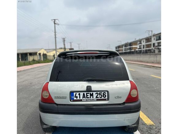 SBS GARAGE'DEN 2000 CLİO 1.4 KLİMALI EKONOMİK