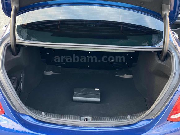 SBS GARAGE DEN İMZALI C200 AMG HATASIZ BOYASIZ