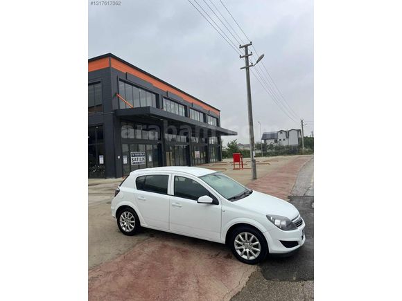 SBS GARAGE'DEN 2013 OPEL ASTRA 1.6 LPGLİ 101 KM