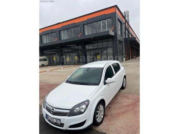 SBS GARAGE'DEN 2013 OPEL ASTRA 1.6 LPGLİ 101 KM